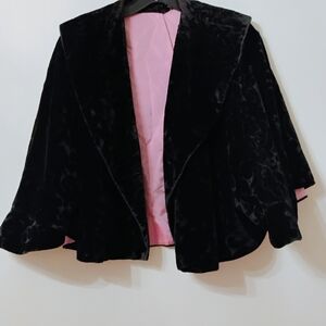 Elegant Black Velvet Women's Jacket
